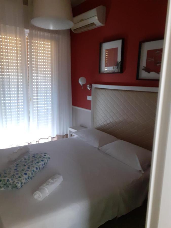 לידו די קאמאיורה Hotel Ristorante La Terrazza מראה חיצוני תמונה