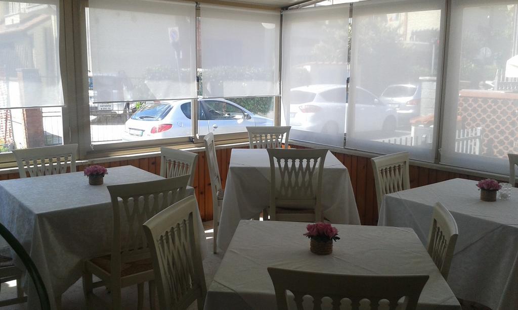 לידו די קאמאיורה Hotel Ristorante La Terrazza מראה חיצוני תמונה
