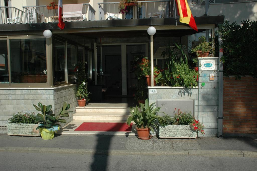 לידו די קאמאיורה Hotel Ristorante La Terrazza מראה חיצוני תמונה