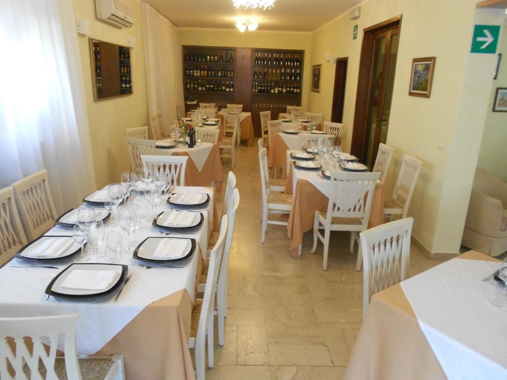 לידו די קאמאיורה Hotel Ristorante La Terrazza מראה חיצוני תמונה